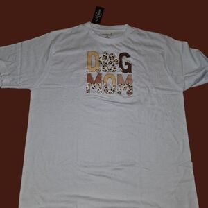 White Dog Mom Graphic T-Shirt